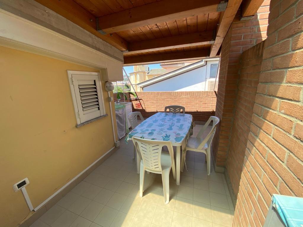 Appartamento Casa Vacanze 70M2 Альба-Адріатіка Екстер'єр фото